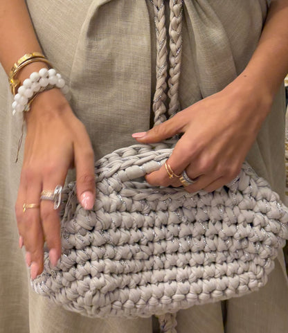 Cleo Clutch handle